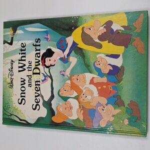 Vintage Snow White And The Seven Dwarfs - Disney Princess Hardcover Book